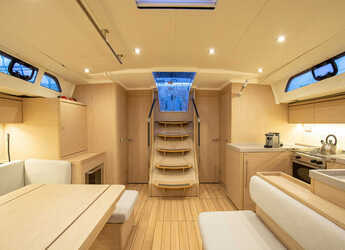 Rent a sailboat in Porto Capo d'Orlando Marina - Oceanis 51.1 (4 cab)