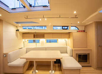 Rent a sailboat in Porto Capo d'Orlando Marina - Oceanis 51.1 (4 cab)