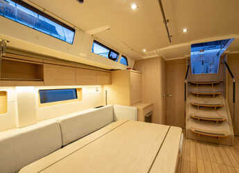 Rent a sailboat in Porto Capo d'Orlando Marina - Oceanis 51.1 (4 cab)