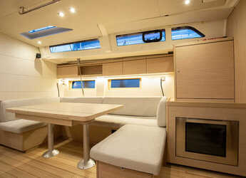 Rent a sailboat in Porto Capo d'Orlando Marina - Oceanis 51.1 (4 cab)