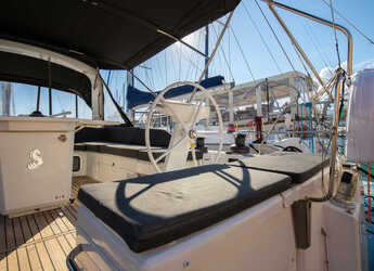 Rent a sailboat in Porto Capo d'Orlando Marina - Oceanis 51.1 (4 cab)