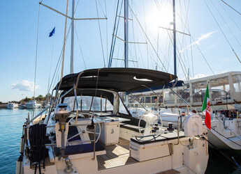 Rent a sailboat in Porto Capo d'Orlando Marina - Oceanis 51.1 (4 cab)