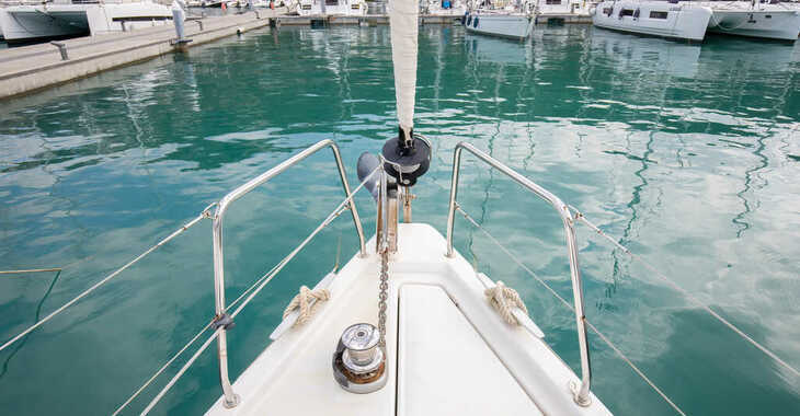 Rent a sailboat in Porto Capo d'Orlando Marina - Oceanis 41.1