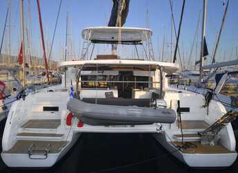Rent a catamaran in Alimos Marina - Lagoon 46 