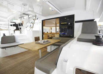 Rent a catamaran in Porto di Porto Pozzo - Lagoon 42