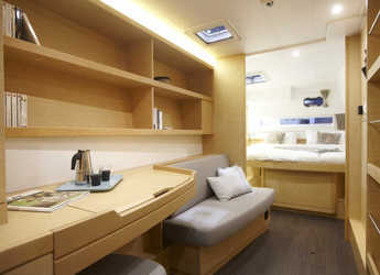 Rent a catamaran in Porto di Porto Pozzo - Lagoon 42