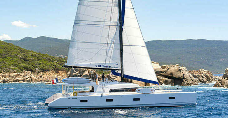 Rent a catamaran in Port of Mahe - Catalante 720