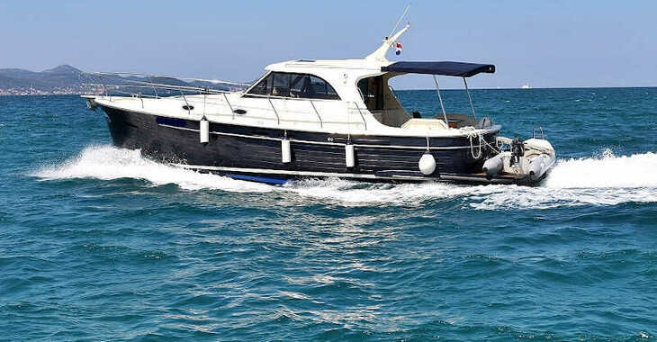 Rent a motorboat in Marina Sukosan (D-Marin Dalmacija) - Adriana 44 BT (20)