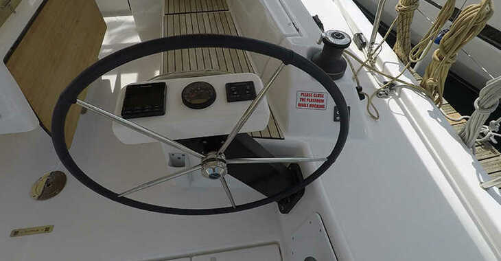 Chartern Sie segelboot in Marina Mandalina - Dufour 430 GL