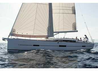 Rent a sailboat in Marina Mandalina - Dufour 460 