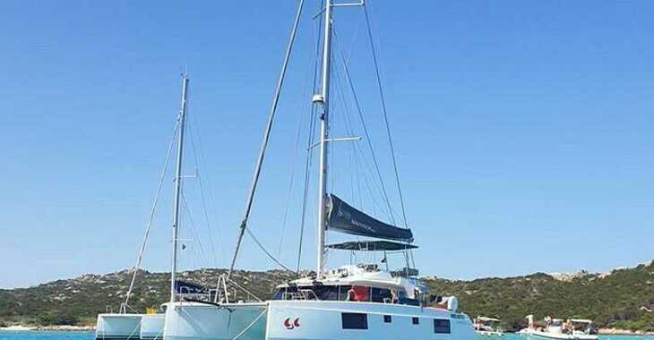 Chartern Sie katamaran in Cagliari port (Karalis) - Nautitech 46 Fly