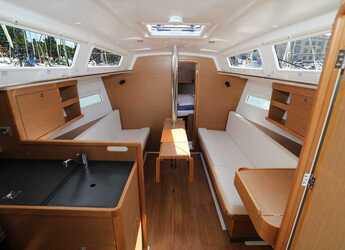 Alquilar velero en ACI Marina - Sun Odyssey 319