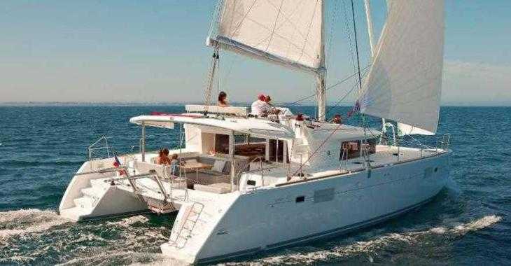 Alquilar catamarán en Club Náutico Ibiza - Lagoon 450
