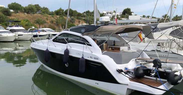 Chartern Sie motorboot in Marina Cala D' Or - Sessa C35
