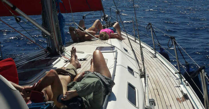 Rent a sailboat in Paros Marina - Alfa 51