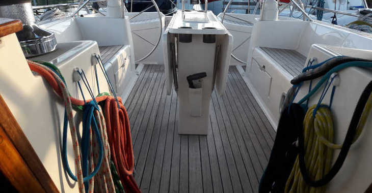 Chartern Sie segelboot in Paros Marina - Alfa 51