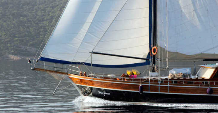 Rent a schooner in Bodrum Marina - Gulet Kaya Guneri