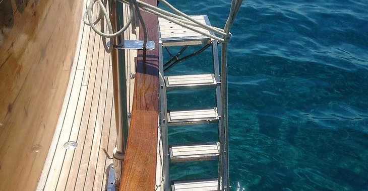 Rent a schooner in Bodrum Marina - Gulet Heyamola