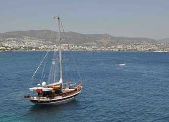 Rent a schooner in Bodrum Marina - Gulet Zehra Hanim