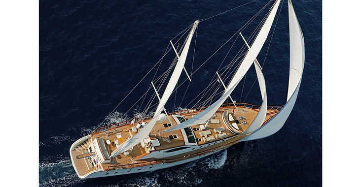Rent a schooner in Bodrum Marina - Gulet Miss b