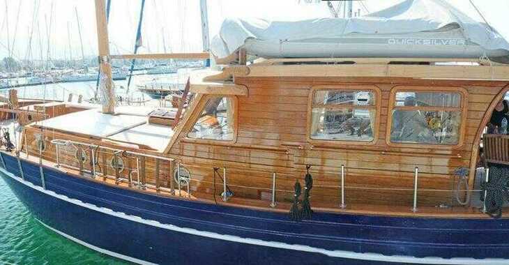 Rent a schooner in Alimos Marina - Gulet Aegeas