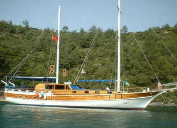 Rent a schooner in Netsel Marina - Gulet Umut