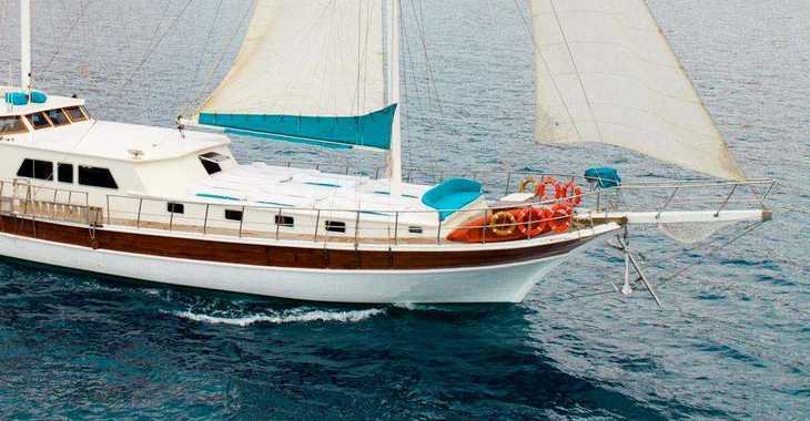 Rent a schooner in Netsel Marina - Gulet Ogus 5