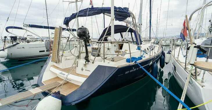 Chartern Sie segelboot in Marina Kastela - Sun Odyssey 49