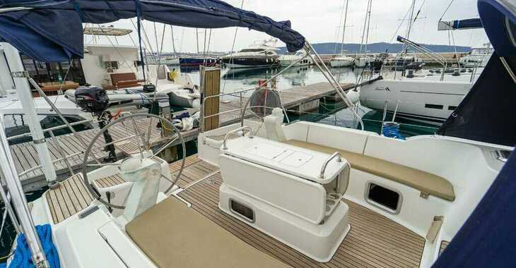 Rent a sailboat in Marina Kastela - Sun Odyssey 49