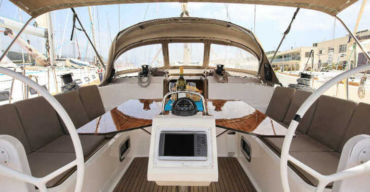 Rent a sailboat in Vodice ACI Marina - Bavaria Cruiser 46 - 4 cab.