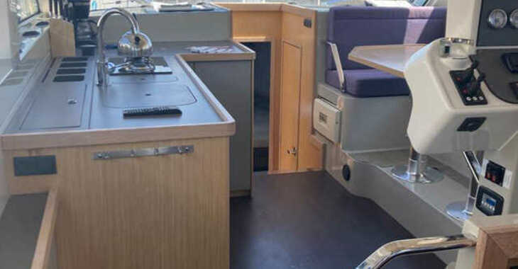 Rent a yacht in Veruda Marina - Bavaria E40 Fly