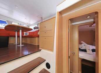 Louer catamaran à Trogir (ACI marina) - Lagoon 400 - 4 + 2 cab.