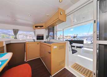 Louer catamaran à Trogir (ACI marina) - Lagoon 400 - 4 + 2 cab.