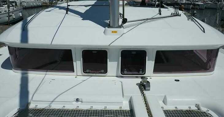Chartern Sie katamaran in Veruda - Lagoon 400 S2 - 4 + 2 cab.