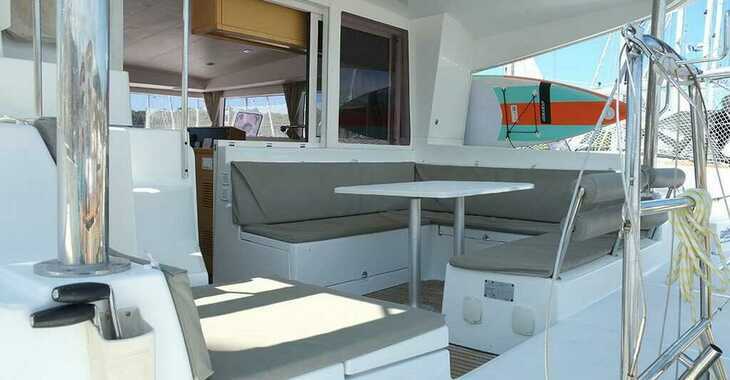 Alquilar catamarán en Veruda - Lagoon 400 S2 - 4 + 2 cab.