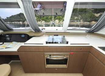 Louer catamaran à Marina Kastela - Bali Catspace