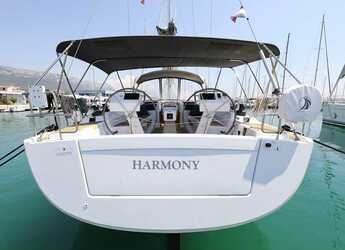 Rent a sailboat in Marina Kastela - Hanse 505 - 4 + 1 cab.