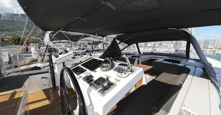 Alquilar velero en Marina Kastela - Hanse 548 - 5 + 1 cab.