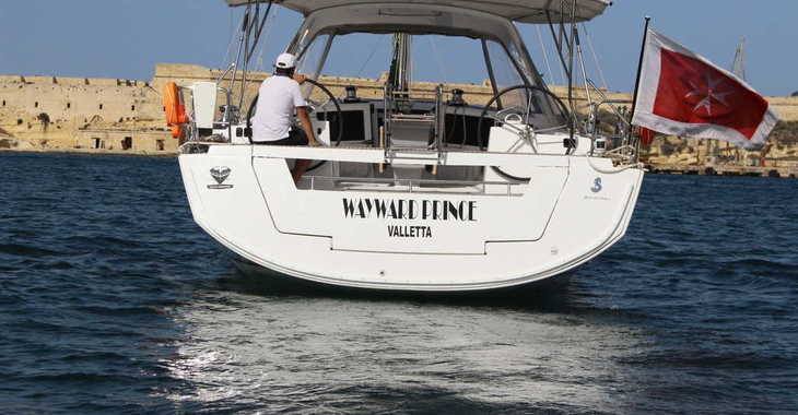 Rent a sailboat in Kalkara Marina - Oceanis 48