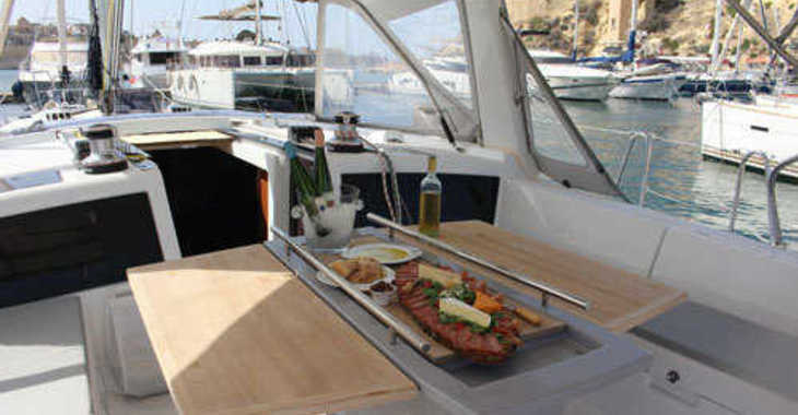 Alquilar velero en Kalkara Marina - Oceanis 48