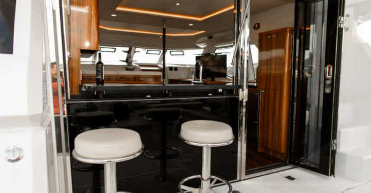 Rent a catamaran in Marina Mandalina - Aquila 44 Power catamaran