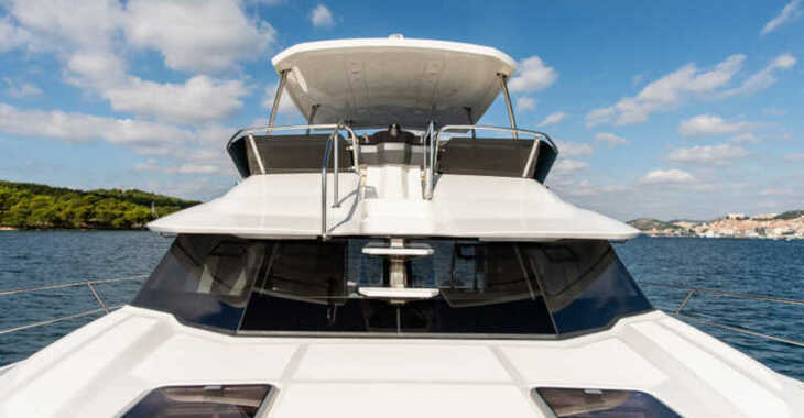 Chartern Sie katamaran in Marina Mandalina - Aquila 44 Power catamaran