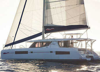 Rent a catamaran in Port of Mahe - Moorings 4500 (Club)