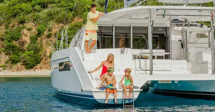 Rent a catamaran in Rodney Bay Marina - Moorings 4000/3 (Club)