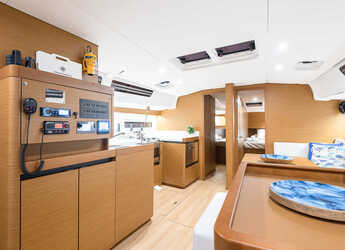 Rent a sailboat in Alimos Marina - Sun Odyssey 490