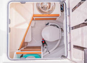 Rent a sailboat in Alimos Marina - Sun Odyssey 490