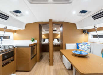 Rent a sailboat in Alimos Marina - Sun Odyssey 490