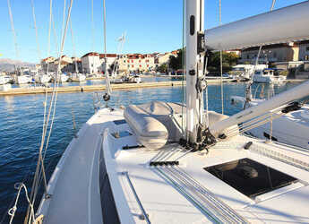Chartern Sie segelboot in Trogir (ACI marina) - Bavaria C42 Style