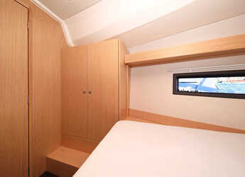 Chartern Sie segelboot in Trogir (ACI marina) - Bavaria C42 Style