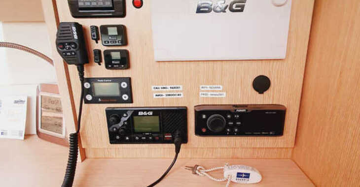 Chartern Sie segelboot in Veruda - Bavaria C50 Style - 4 + 1 cab.